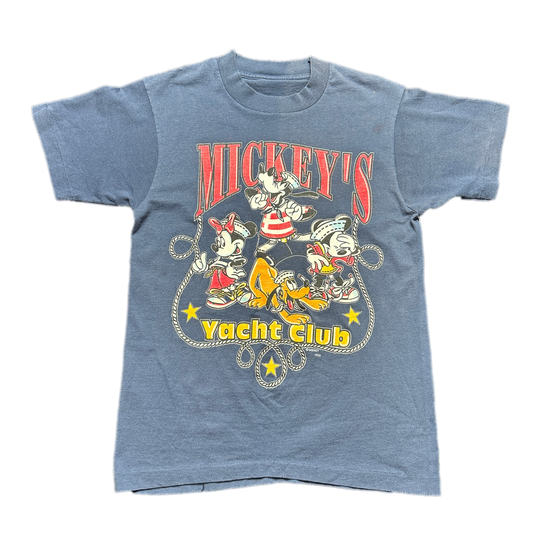 Mickey, Minnie, Goofy, Pluto Yacht Club Tee sz XS